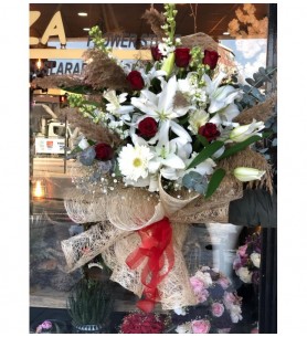 Lilyum Rose Buket